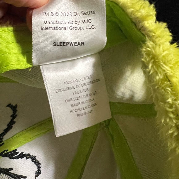 THE GRINCH “
Baseball Cap/Hat 🧢[NWT] - Picture 12 of 16